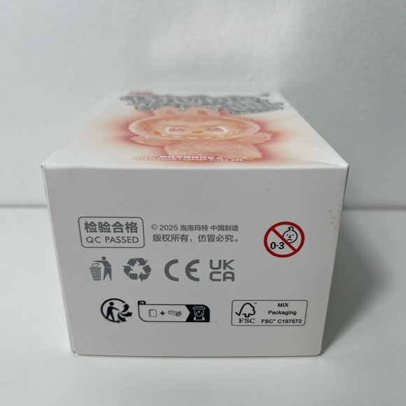 Pop Mart The Monsters Big Into Energy ID Secret Labubu Plush Pendant Keychain - Picture 9 of 11